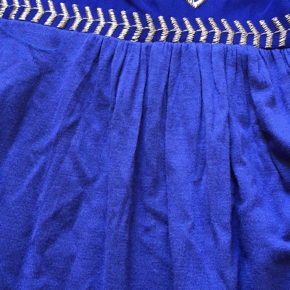 Forgotten Grace Stunning silver embroidered tank - Picture 8 of 8